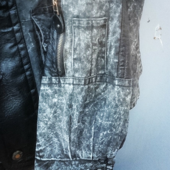 Pagani - Men's Vintage Leather / Wool Bomber Jacket - Picture 6 of 8